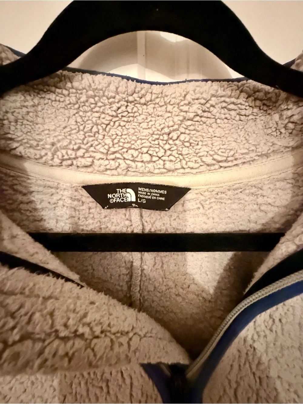 The North Face Men's Light Gray Sherpa Half-Zip with Navy Trim